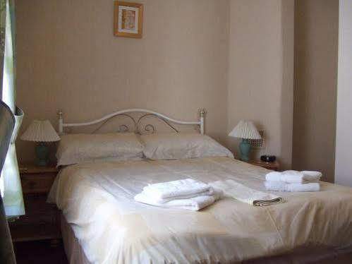 Kingsway Lodge Guest House Торки Экстерьер фото